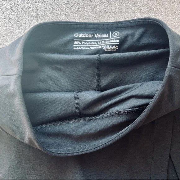 Outdoor Voices Warmup Skort - Picture 3 of 6